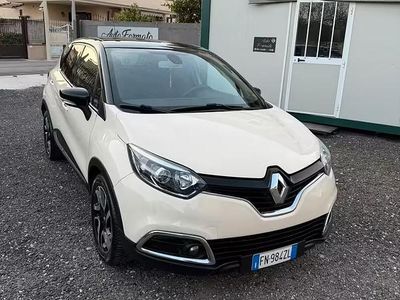 Usata Renault Captur 90 CV (66 kW) 2015 SUV