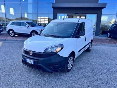 Usata Fiat Doblò S 105 CV (77 kW) 2021 Bianco Monovolume