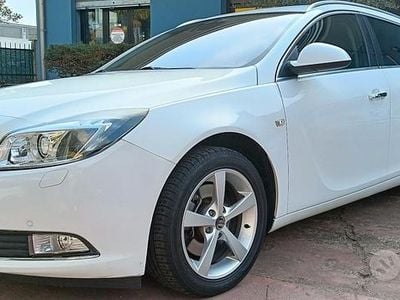 Usata Opel Insignia Cosmo 160 CV (117 kW) 2012 Bianco Station wagon