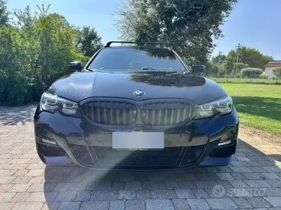 Usata BMW 330 M Sport 258 CV (189 kW) 2020 Bluazzurro Station wagon