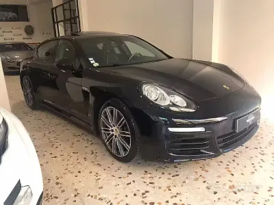 Gebraucht Porsche Panamera 300 PS (220 kW) 2016 Schwarz Kleinwagen