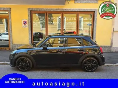 Usata Mini Cooper Classic 136 CV (100 kW) 2023 Nero Utilitaria