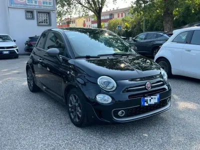 Usata Fiat 500 S 95 CV (69 kW) 2017 Nero pastello Utilitaria