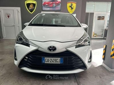 Begagnad Toyota Yaris Active 72 HK (52 kW) 2019 Vit Sedan