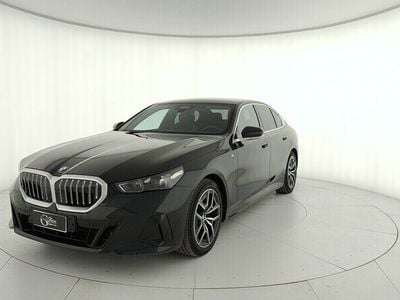 Nero Usata 2023 BMW 520 M Sport Berlina | 54.600 € (Buon prezzo)