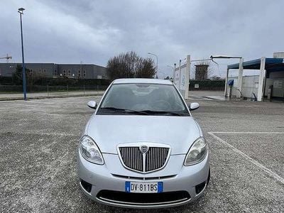 Usata Lancia Ypsilon 60 CV (44 kW) 2008 Utilitaria