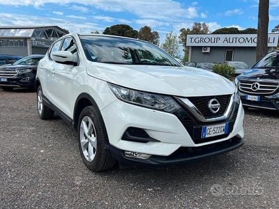 Usata Nissan Qashqai N-Connecta 140 CV (102 kW) 2019 Bianco SUV