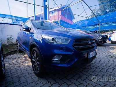 Usata Ford Kuga ST-Line 120 CV (88 kW) 2018 Blu/azzurro SUV