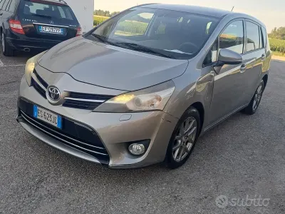 Usata Toyota Verso