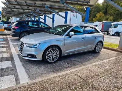 Usata Audi A3 150 CV (110 kW) 2018 Grigio Berlina