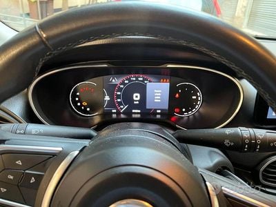 Usata Fiat Tipo Cross 131 CV (96 kW) 2021 Grigio Berlina