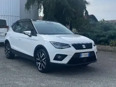 Usata Seat Arona Style 95 CV (69 kW) 2019 Bianco SUV