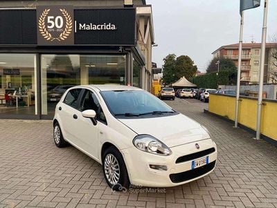 Usata Fiat Punto Street 69 CV (50 kW) 2014 Bianco ghiaccio Utilitaria