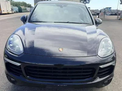 Usata Porsche Cayenne Platinum Edition 250 CV (183 kW) 2017 Nero SUV