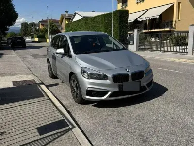 Usata BMW 216 Sport Line 116 CV (85 kW) 2015 Grigio Monovolume