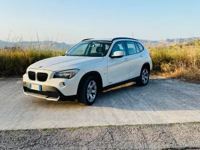 Usata BMW X1 144 CV (105 kW) 2011 Bianco SUV