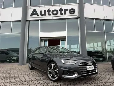 Usata Audi A4 163 CV (119 kW) 2022 Grigio Station wagon
