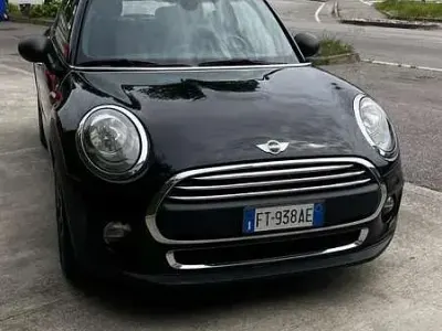 Begagnad Mini Cooper D