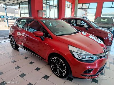 Usata Renault Clio IV 90 CV (66 kW) 2017 Arancione Berlina