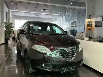 Usata Lancia Ypsilon 69 CV (50 kW) 2013 Other Utilitaria