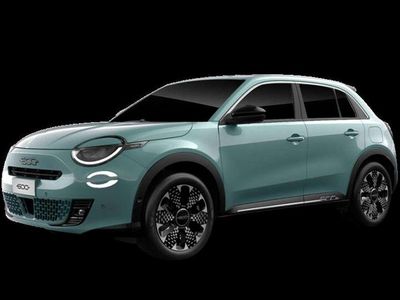 Usata Fiat 600 La Prima 101 CV (74 kW) 2025 Azzurro acqua SUV