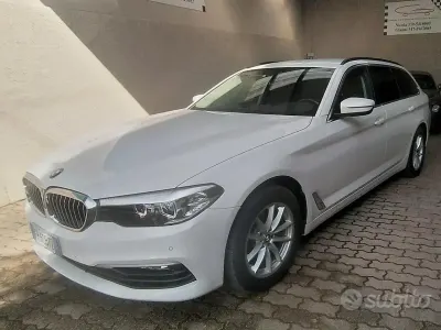 Usata BMW 520 Efficient Dynamics 190 CV (139 kW) 2018 Bianco Station wagon