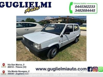 Usata Fiat 750 34 CV (25 kW) 1989 Bianco Berlina