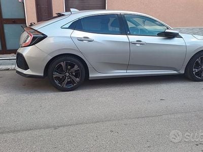 Usata Honda Civic 120 CV (88 kW) 2019 Grigio Coupé