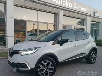 Usata Renault Captur Zen 90 CV (66 kW) 2017 Bianco SUV