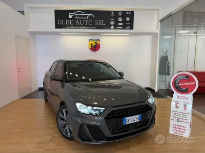 Usata Audi A1 110 CV (80 kW) 2023 Grigio SUV