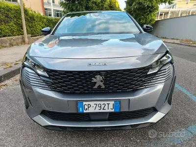 Usata Peugeot 3008 131 CV (96 kW) 2023 Grigio SUV