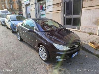 Usata Peugeot 206 CC 109 CV (80 kW) 2004 Cabrio