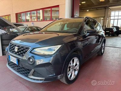 Begagnad Seat Arona FR 110 HK (80 kW) 2023 Grå SUV