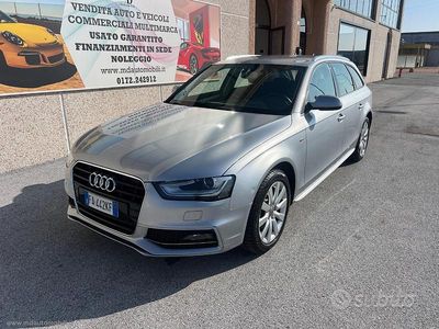 Usado Audi A4 S-Line 150 CV (110 kW) 2015 Plateado Familiar