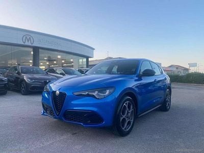 Usata Alfa Romeo Stelvio Sprint 160 CV (117 kW) 2024 Blu/azzurro SUV