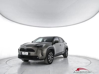 Usata Toyota Yaris Cross Active 92 CV (67 kW) 2022 Verde SUV