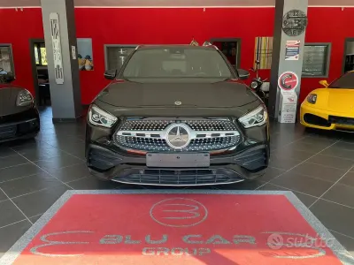 Usata Mercedes GLA200 Premium 150 CV (110 kW) 2021 Nero SUV