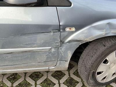 Usata Ford Fiesta Collection 68 CV (50 kW) 2006 Berlina