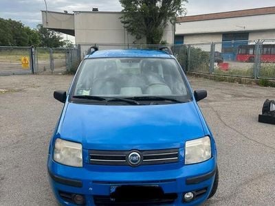 Usata Fiat Panda 54 CV (39 kW) 2005 Blu Utilitaria