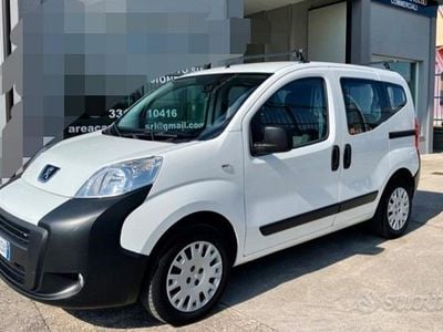 Usata Peugeot Bipper 75 CV (55 kW) 2018 Monovolume