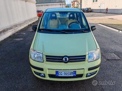 Verde Usata 2003 Fiat Panda Dynamic Utilitaria | 2900 € (Buon prezzo)
