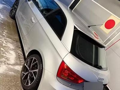 Usata Audi A1 86 CV (63 kW) 2010 Grigio Utilitaria