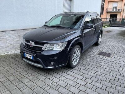 Usata Fiat Freemont Lounge 170 CV (125 kW) 2012 Nero SUV