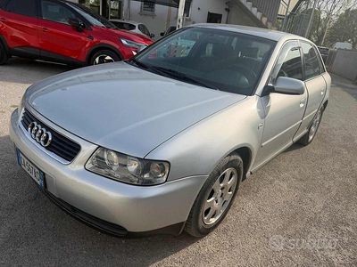 Brugt Audi A3 Ambiente 102 HK (75 kW) 2002 Grå Hatchback