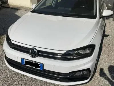 Usata VW Polo R-line 95 CV (69 kW) 2019 Utilitaria