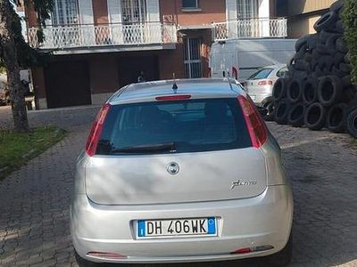 Usata Fiat Grande Punto Active 65 CV (47 kW) 2007 Grigio Utilitaria