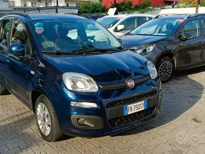 Usata Fiat Panda 69 CV (50 kW) 2017 Bluazzurro Utilitaria