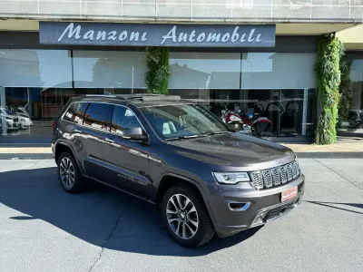 Usata Jeep Grand Cherokee Overland 250 CV (183 kW) 2018 Grigio SUV