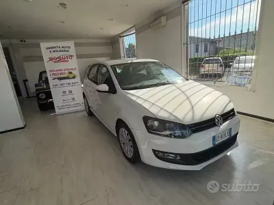 Usata VW Polo 90 CV (66 kW) 2010 Bianco Utilitaria