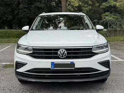 Usata VW Tiguan 150 CV (110 kW) 2021 Bianco SUV